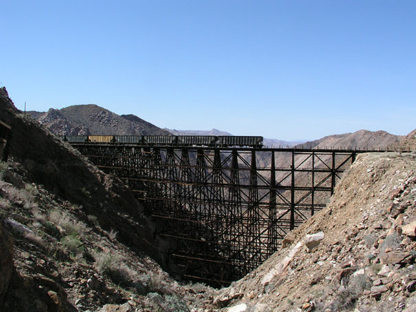 trestle56.jpg